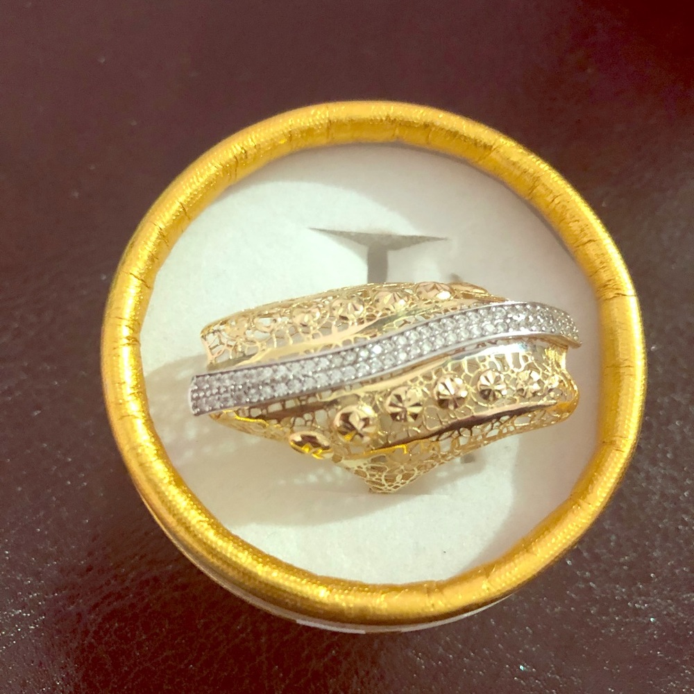 Ring
